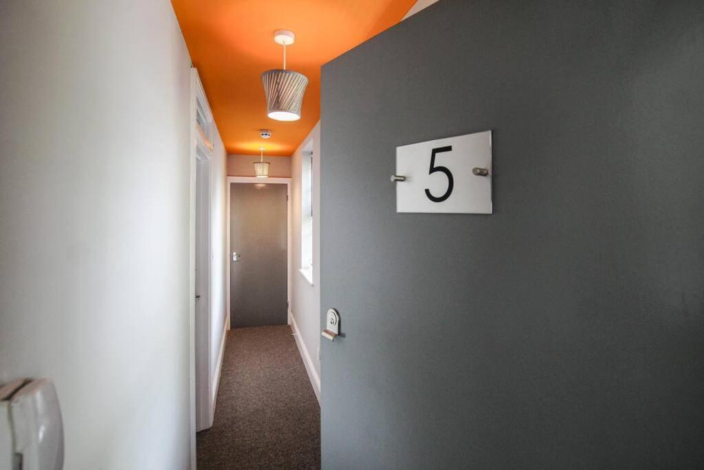 Primeee Location! - Modern Apartamento Bristol